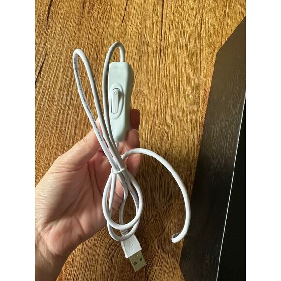 The Empyrean Fourth Wing Book Nook Shelf Light Box - Picture 6 of 6